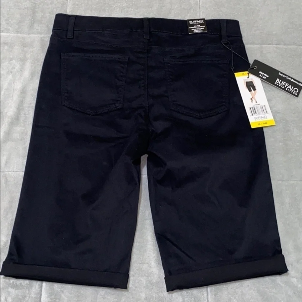 NWT BUFALO David Bitton black Bermuda size 6